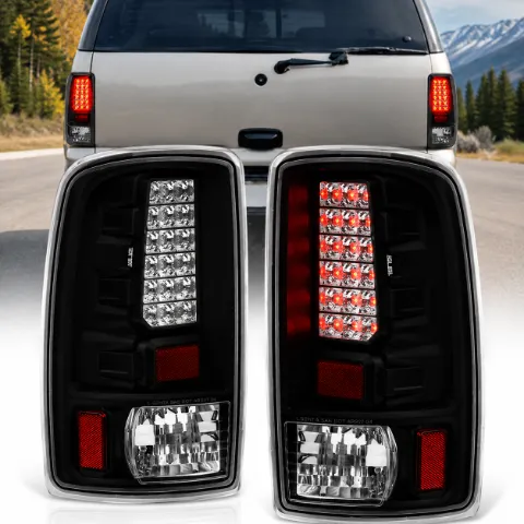 Chevrolet Suburban / Tahoe 2000–2006 Tail Light