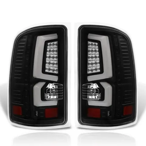 Chevrolet Silverado 2007–2013 Tail Light
